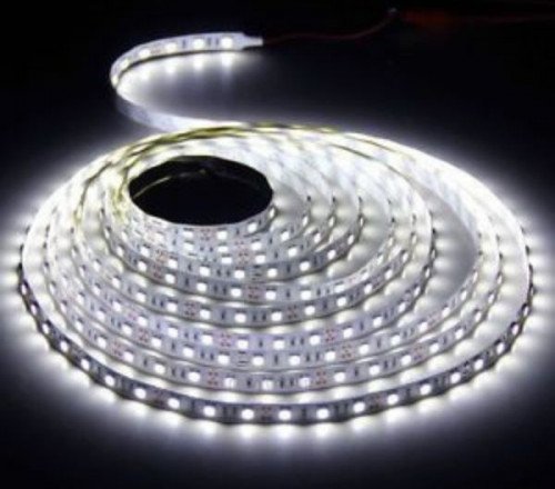 LED traka  5m HLADNO BELA